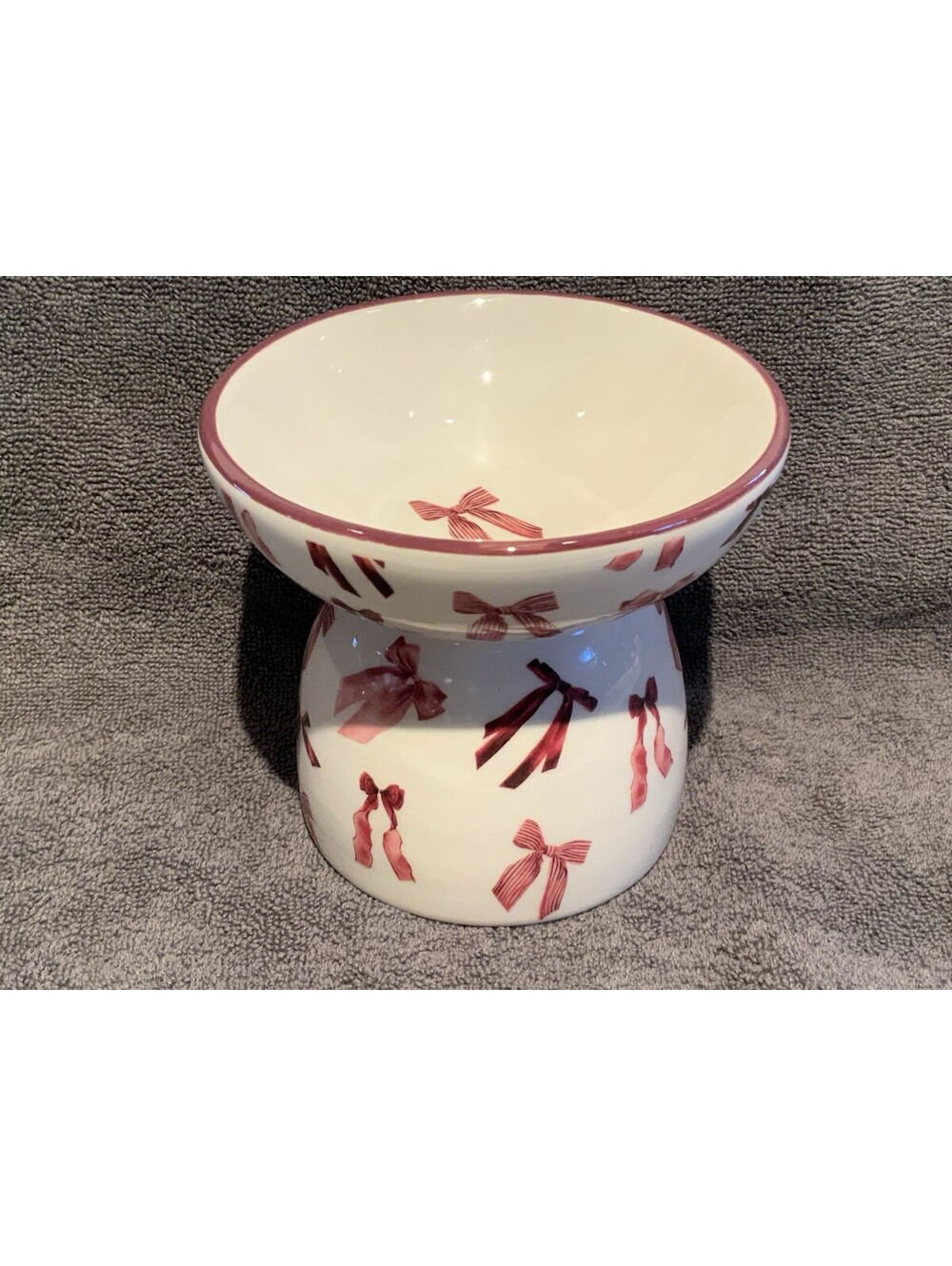 Rockybear Pet Glazed Ceramic ‘Bows’ Cat Food/Water Bowl with Elavated Base